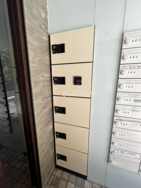 アレーロ自由が丘_宅配ボックス