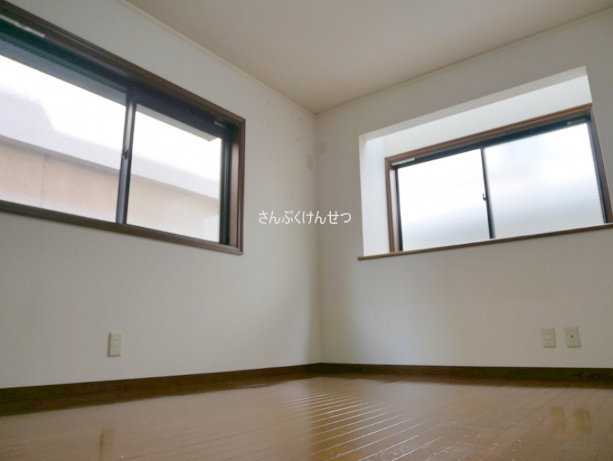 自由が丘2-16賃貸住宅_北西角部屋約6帖洋室