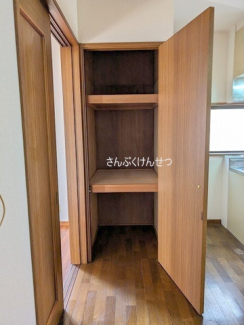 パルホーム等々力_ダイニング収納