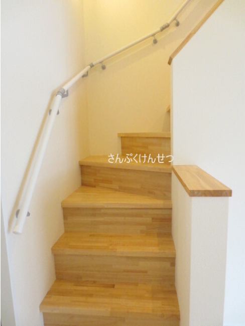 ルレ・リヴァージュ_室内階段