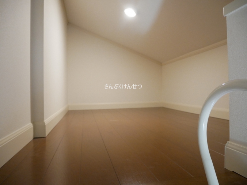 リュエル ラ ビュイ自由が丘_約1.7帖ロフト