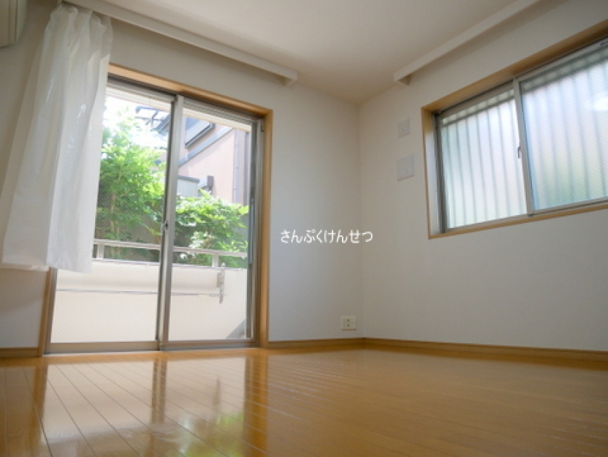 グランピア自由が丘_8.3帖居室