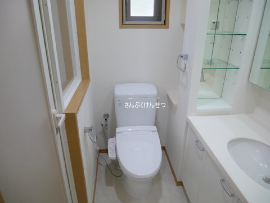 グランピア自由が丘_お手洗い