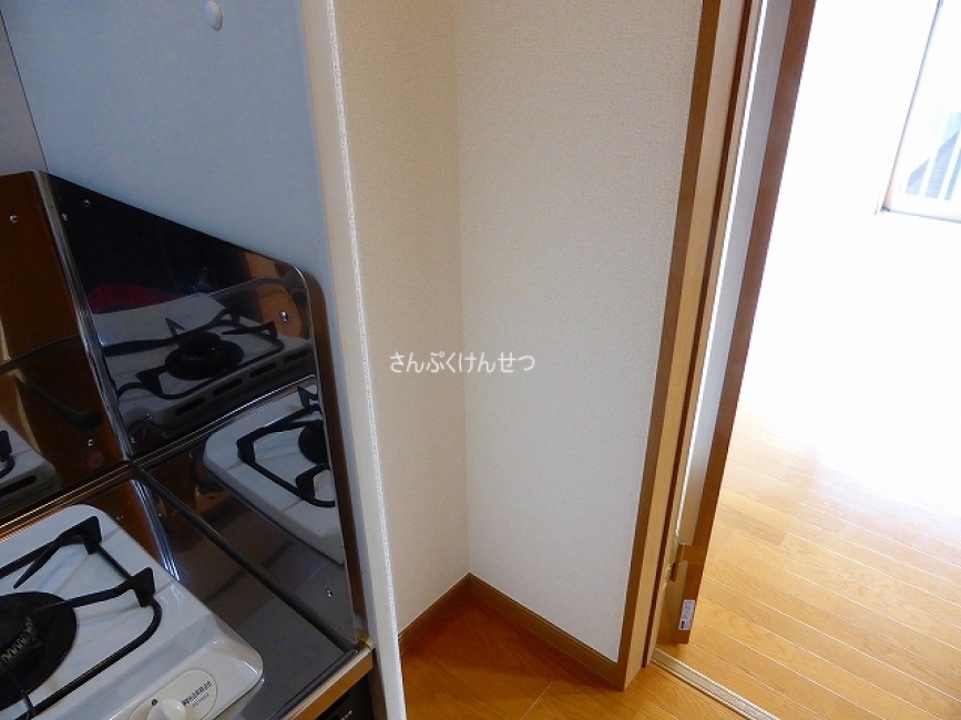 ドリームハウス_冷蔵庫置場