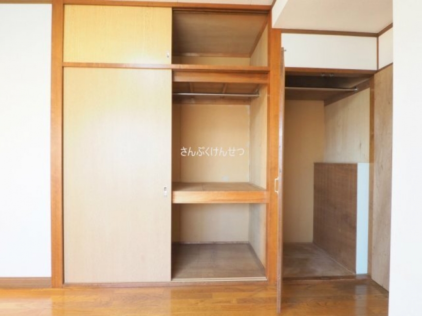 田園調布ハイム_5帖洋室収納