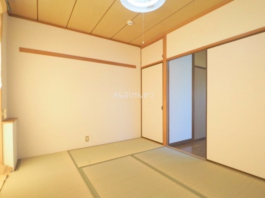 田園調布ハイム_6帖和室