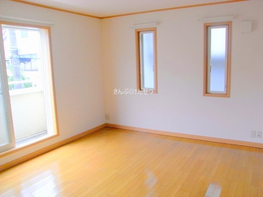 CHEZ-SOI OKUSAWA2_約10帖居室角部屋