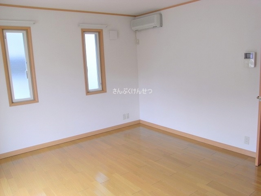 CHEZ-SOI OKUSAWA2_約10帖居室角部屋