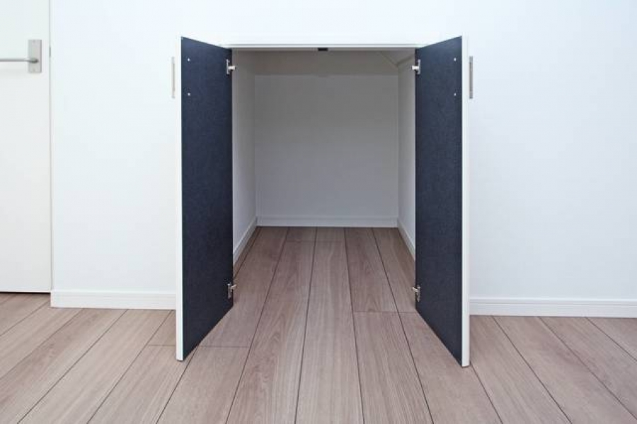 レフィナード尾山台_物入