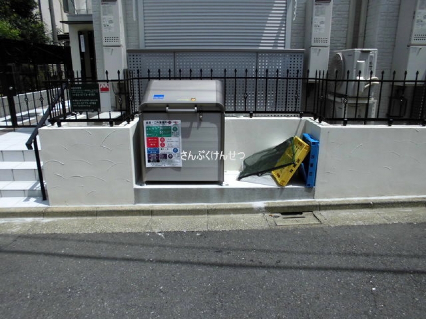ACコモド_敷地内ごみ置場