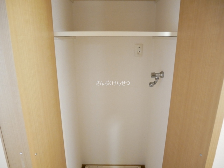 グランピア自由が丘_室内洗濯機置場