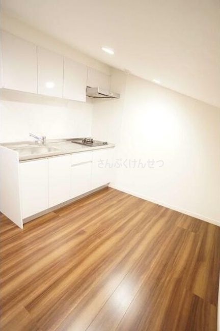 Casa Aspera jiyugaoka_キッチンスペース