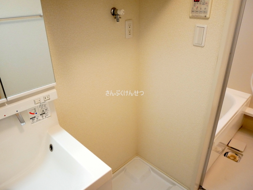 クローバーハイツ_室内洗濯機置場
