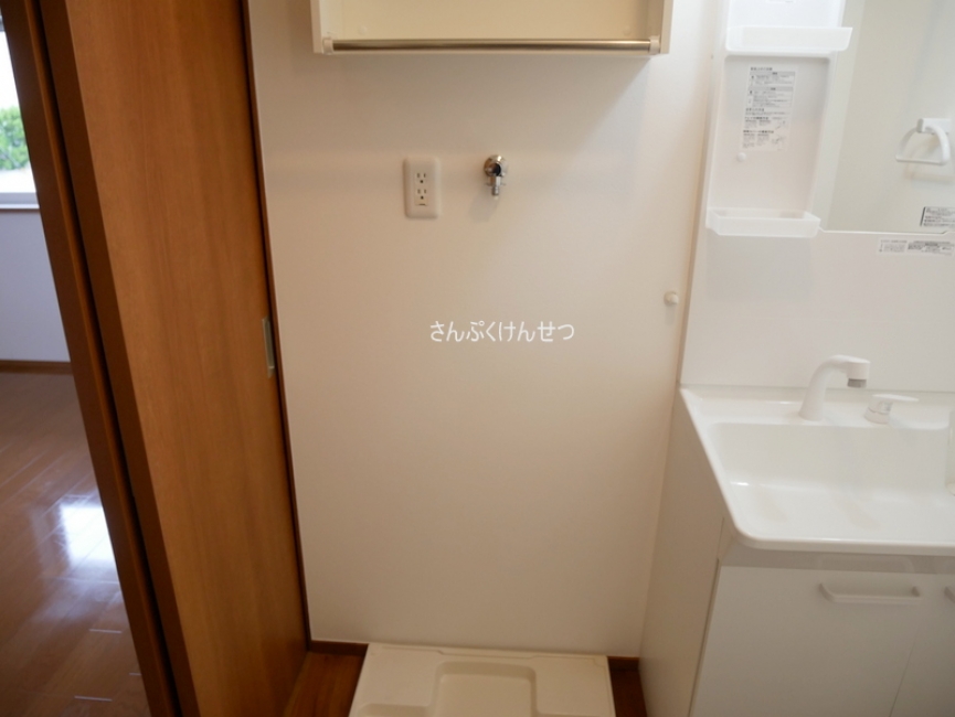 リバティヒル奥沢_室内洗濯機置場