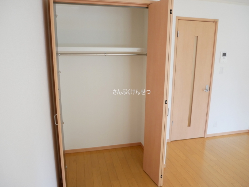 プルミエb_7帖居室クローゼット