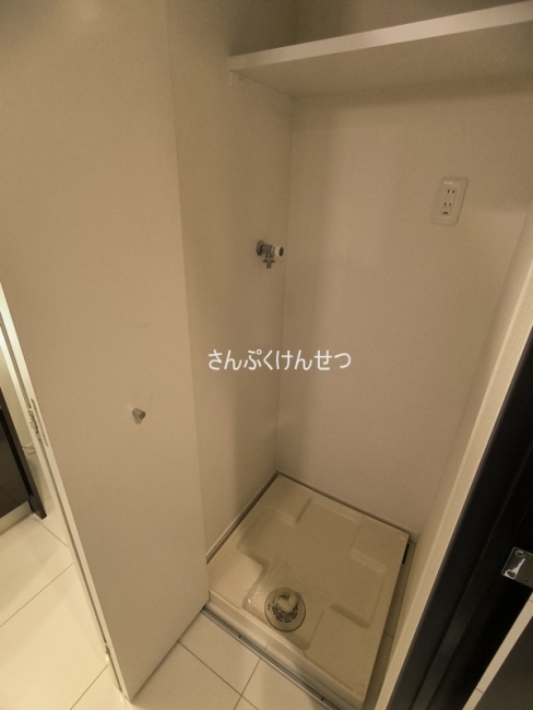 エスアール自由が丘_室内洗濯機置場