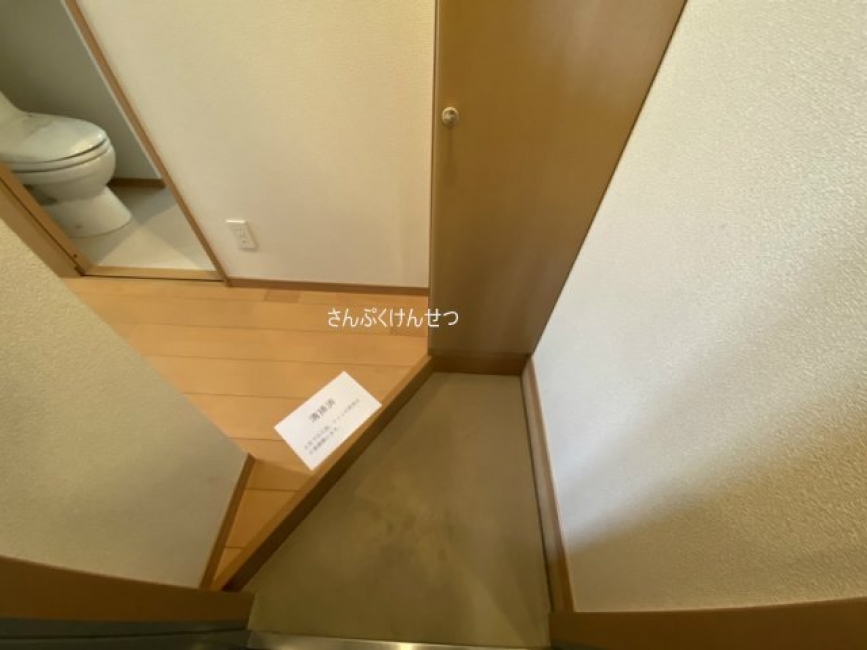 ソル・レヴェンテ_玄関