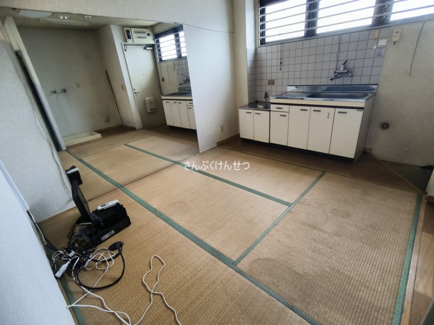 パークサイド_室内