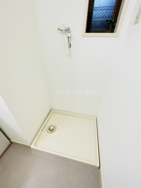 グローリー自由が丘_室内洗濯機置場