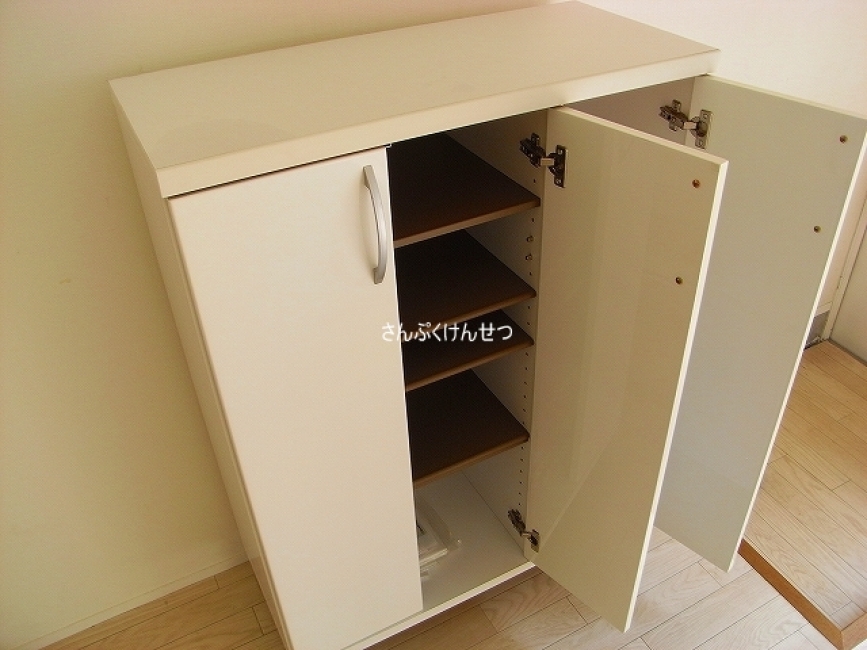 シューズボックス